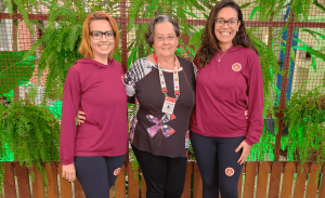 Escola recebe visita de treinadora de Língua Portuguesa da Maple Bear Brasil